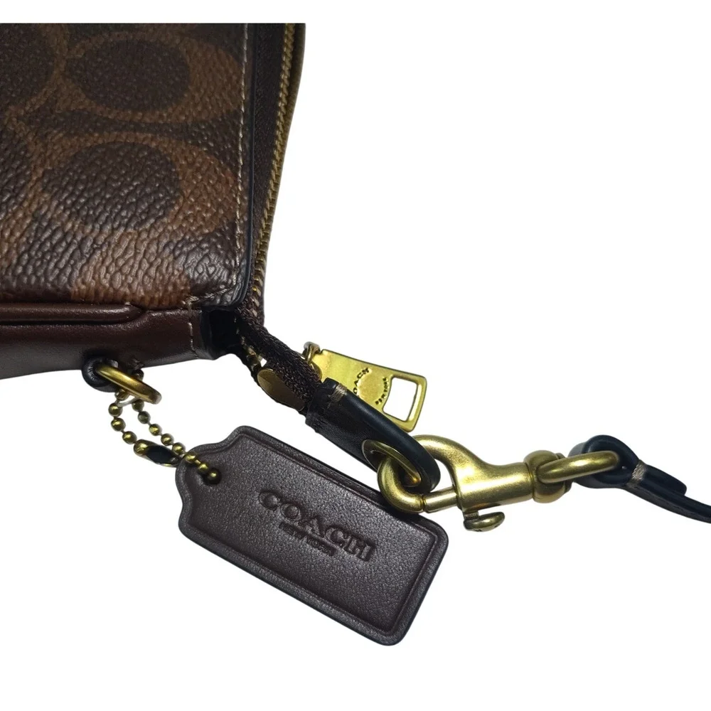 Coach Plaza Bag 18 in Signature Canvas Small Handbag-Brown-NWT